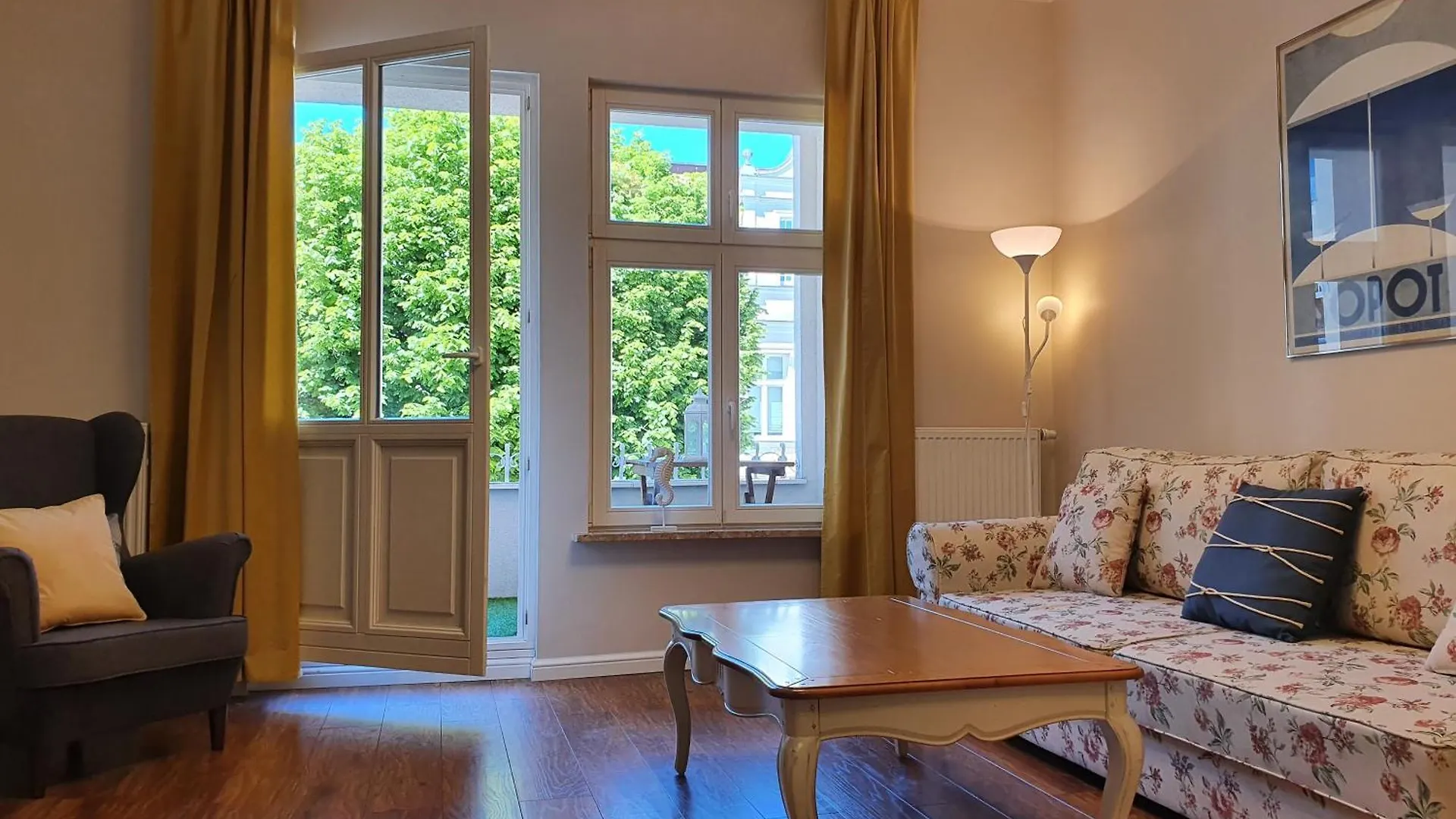 Apartament Sliwka Na Monte Sopot 0*,